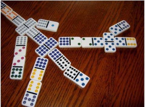 dominoes