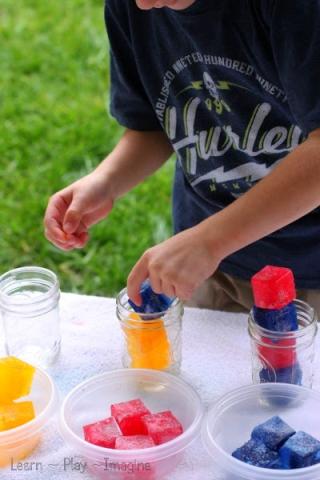 color mixing with dyed ice cubes