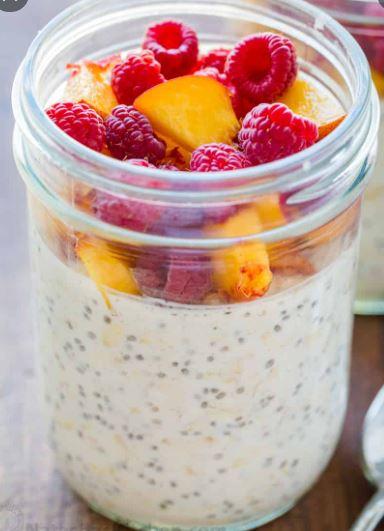 Overnight oats/Valentine's Day Almond Bark